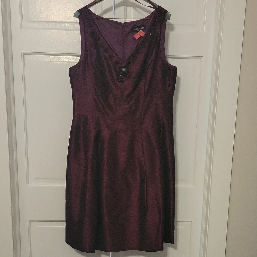 Shimmery Purple Sleeveless Dress - Picture 2 of 4
